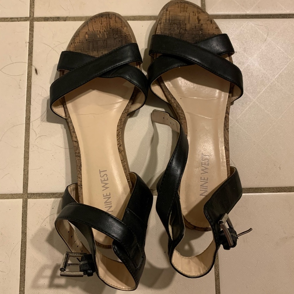 Nine West Black Leather Sandals
